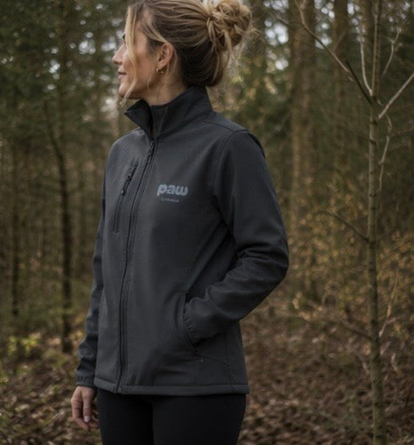 Softshell-jakke med lynlås til kvinder i genanvendt polyester